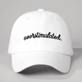 Witte katoenen baseballpet met zwart overstimulated borduursel in een vintage stijl - Wit