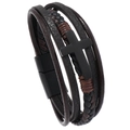 Dettaglio del bracciale in pelle multistrato con croce in metallo nero e chiusura magnetica - Marrone