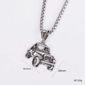 Detailansicht des silbernen Jeep-Anhängers mit Maßen 30,5x26mm und Gewichtsangabe 20g - Jeep Auto Stil (3) / Passende Kette