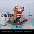 Ornamento natalizio in resina con Babbo Natale su renna e base a cavallo a dondolo - Babbo Natale a Cavallo di una Renna