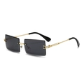 Lunettes de soleil rectangulaires sans monture avec cadre doré et verres teintés - Gris Foncé