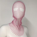 Detalle de tocado de rejilla rosa con cuentas y estructura de malla hueca de rombos - Rosa Rojo