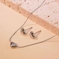 Ensemble bijoux collier pendentif cœur argenté poli et boucles d'oreilles sur pierre - Ensemble Collier et Boucles d'Oreilles Cœur Argent