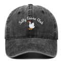 Dettaglio del ricamo Silly Goose Club su cappellino vintage grigio scuro lavato - Nero