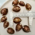 Natürliche Tiger-Kauri-Muschel Anhänger mit vergoldetem Rand für DIY-Schmuckherstellung - Weinrotgold geränderte Kauri-Muschel