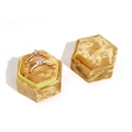 Ginger yellow hexagonal velvet jewelry box with two rose gold zircon wedding rings - 5x5x4.5cm / Gold Yellow