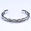 Bracciale rigido aperto a treccia nordica da uomo in acciaio inossidabile lucido - Stile Texture Intrecciata (AB0308)