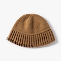 Chunky caramel brown knitted beanie with decorative dark brown thick edge stitching - Khaki (21B016)