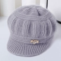 Grey thick knit newsboy hat for elderly women with warm plush lining and heart buckle - Gray