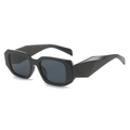 Lunettes de soleil carrées noires à monture géométrique et branches à coupe diamant - Monture Noire Verres Gris