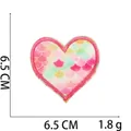 Close-up of rainbow scale textured heart embroidery patch with 6.5cm size markings - Gradient Scale Heart (12号)
