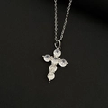 Collana con ciondolo a croce argento e cristalli trasparenti su sfondo in tessuto nero - Croce Argento J311