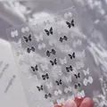Pegatinas de uñas con relieve de mariposas y lazos en blanco y negro de estilo japonés - Relieve Blanco y Negro Lazo (to395)