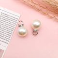 Eleganti ciondoli con perle bianche e anelli di zirconi per creazioni gioielli fai da te - 1 Pezzo Perla con Strass Bianco K 14mm