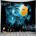 Detail van Halloween wandtapijt met griezelige pompoenlantaarns en volle maan op de muur - 90x60cm / Stijl C-Pompoen Geest