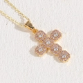 Collana con ciondolo a croce in rame placcato oro 14K con zirconi rosa e bianchi - Rosa
