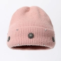 Rosa Mohair-Strickmütze mit silbernen Blumenornamenten und funkelnden Strasssteinen - Einheitsgröße / Rosa (Schneeflocke)