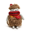 Handgefertigte braune Häkelmonster-Tasche mit rotem Herzbeutel und Strickschal - Brauner Elf