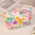 Blumen-Kosmetiktasche mit buntem Blumendruck und Webetikett für die Reise-Aufbewahrung - Buntes Blumenmuster