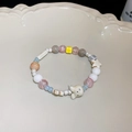 Beaded bracelet with pink floral beads and cute cartoon rabbit ceramic pendant - Colorful Rabbit Style (58 Bracelet-Colorful)