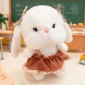 Peluche di coniglio bianco con vestito in maglia marrone e fiocchi a scacchi - Rosso / 18cm