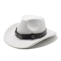 Détail d'un chapeau de cowboy blanc avec ruban en cuir noir et boucles étoiles argent - M (56-58cm) / Blanc