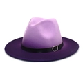 Dettaglio cappello fedora in lana sfumata viola con cintura nera e fibbia metallica - M (56-58cm) / Lavanda + Viola