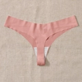 Seamless dusty rose thong with high elasticity and comfortable cotton crotch lining - Pink