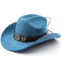 Detalle de sombrero vaquero en ante azul cian con hebilla de águila y remaches metálicos - M (56-58cm) / Azul Lago