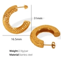 Goldene C-förmige Edelstahl-Ohrringe mit gehämmerter Textur 31 mm Größe für Damen - Gold