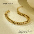 Dettaglio del bracciale a maglia cubana placcato oro 18 carati con larghezza 0,94cm e catena - Bracciale Oro