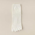 White cotton five-finger socks with ribbed cuffs and antimicrobial toe separation design - One Size / White (Men's)