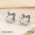 Pendientes minimalistas de mariposa 3D en acero inoxidable plateado, 15x14mm y 8g - Aros de Mariposa (KE116196-KFC) / Color Acero