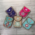 Sacs bohèmes faits main en perles avec cinq motifs et couleurs ethniques variés - Mixte 5 Styles