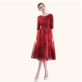 Robe de soirée courte en dentelle rouge avec broderie florale et demi-manches - US size 2 (S) / Bordeaux
