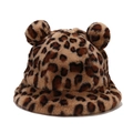 Plush leopard print bucket hat with cute bear ears made of soft faux fur for winter warmth - M (56-58cm) / Leopard Print