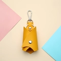 Custodia per chiavi Batman in pelle PU gialla con moschettone su sfondo geometrico - Giallo