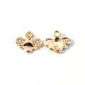 Dettaglio fronte e retro di un ciondolo ad ape dorato con smalto rosa e strass - Ape Rosa (Base Oro)