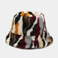 Bob en fausse fourrure à rayures multicolores orange, noir et bordeaux pour l'hiver - M (56-58cm) / Bordeaux