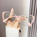 Occhiali cat-eye rosa con stanghette in metallo dorato e lenti chiare da donna - Oro Rosa