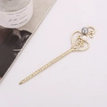 Elegante horquilla de metal dorado con filigrana de corazón hueco y perlas grises y blancas - Corazón hueco (E7510) / Dorado