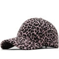 Berretto da baseball in finta pelle scamosciata leopardata rosa con visiera curva - 56-60cm Regolabile / Leopardo Rosa