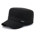 Herren Winter-Schirmmütze in Schwarz mit Sport-Metalllogo und warmem Fleece-Futter - Schwarz