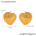 Vista dettagliata degli orecchini a cuore in acciaio al titanio con dimensioni precise - Oro