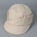 Detalle de la textura de mezcla de lino beige y costuras en una gorra de estilo minimalista - M (56-58cm) / Beige