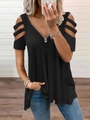 Women black waffle knit V-neck t-shirt with cold shoulder cutout and ring zipper - S / Black
