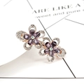 Pince à cheveux fleur violette élégante avec pétales en cristal et strass brillants - Fleur