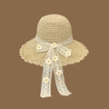 Handgefertigter beiger Strohhut mit weißer Spitze und Gänseblümchen für Damen - L (58-60cm) / Spitze Blumenapplikation Beige