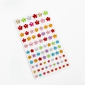 Planche d'autocollants 3D en cristal en forme de fleurs colorées de tailles variées - Fleurs de Prunier de Tailles Mixtes
