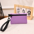 Petit porte-monnaie violet en polyester avec dragonne noire et fermeture éclair - Violet